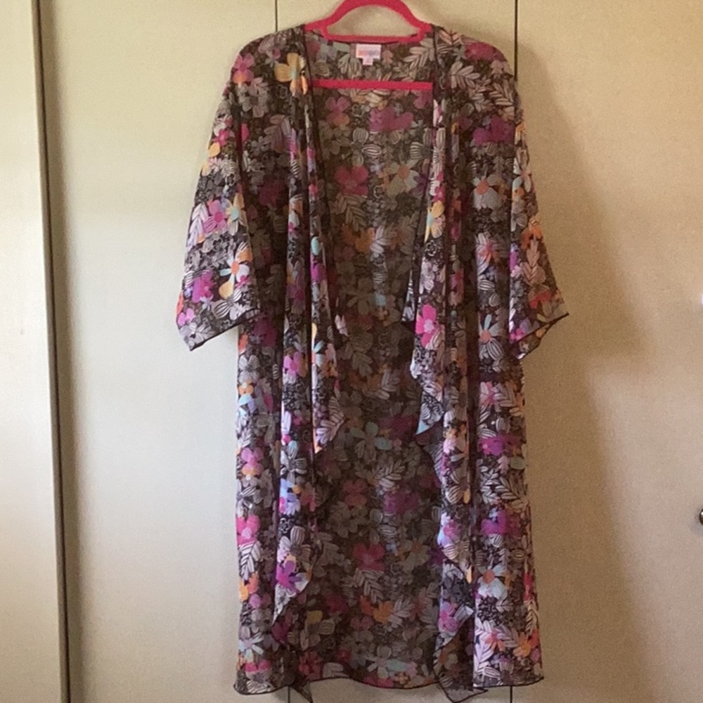 LulaRoe Shirley Kimono